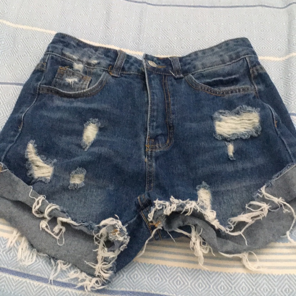 woman’s shorts